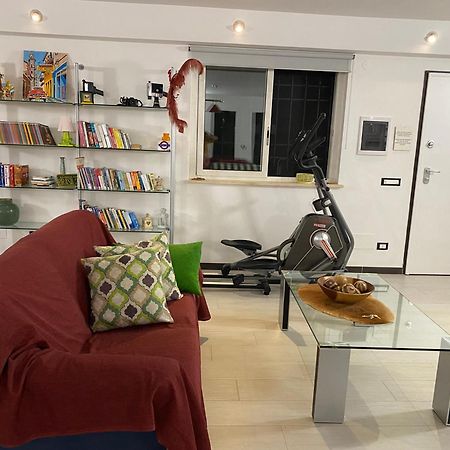 Alloggio Turistico Villa Camelia Lavinio Anzio Extérieur photo
