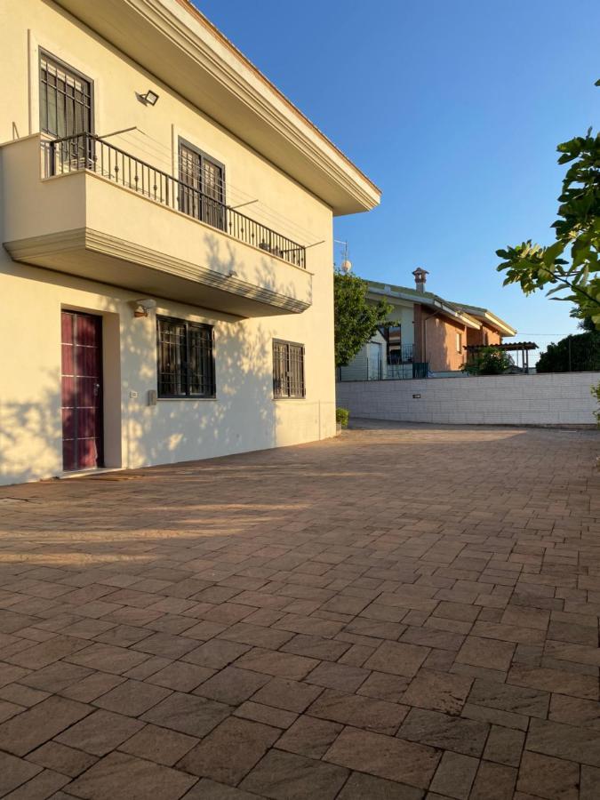 Alloggio Turistico Villa Camelia Lavinio Anzio Extérieur photo